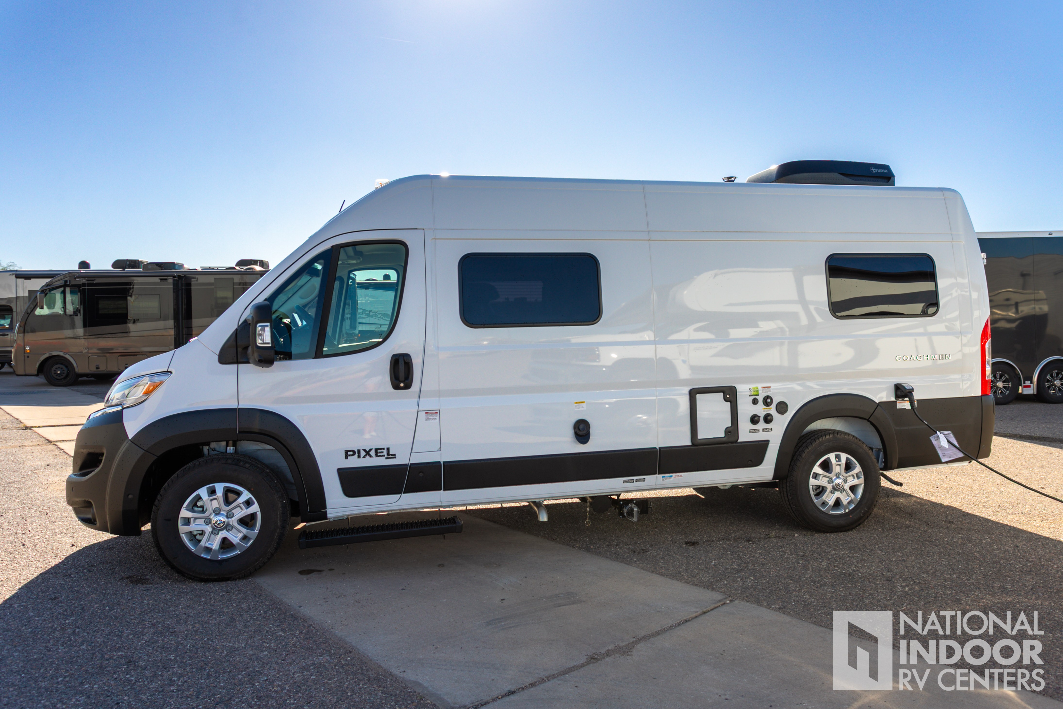 Coachmen Pixel Class B