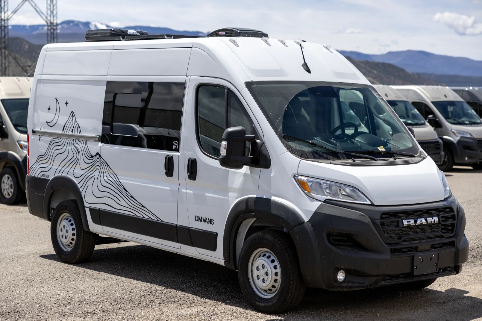 Dave & Matt Vans LV3 Class B