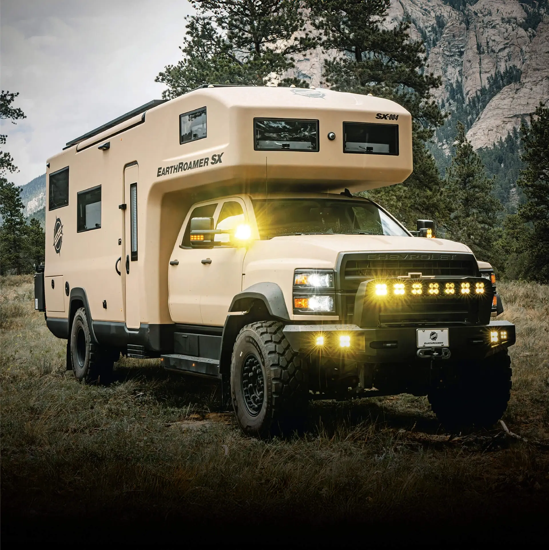 Earthroamer SX Super C