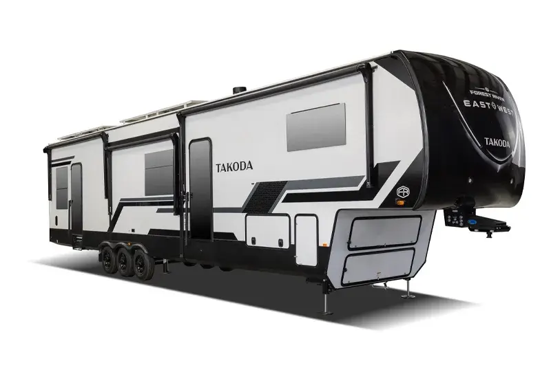 East to West, Inc Takoda Fifth Wheel