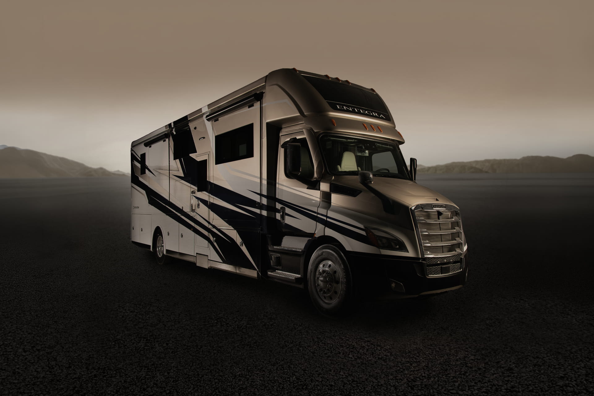 Entegra Coach Centurion Super C