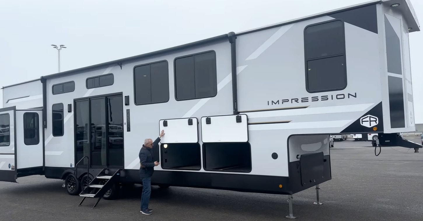 Forest River Impression Fifth Wheel