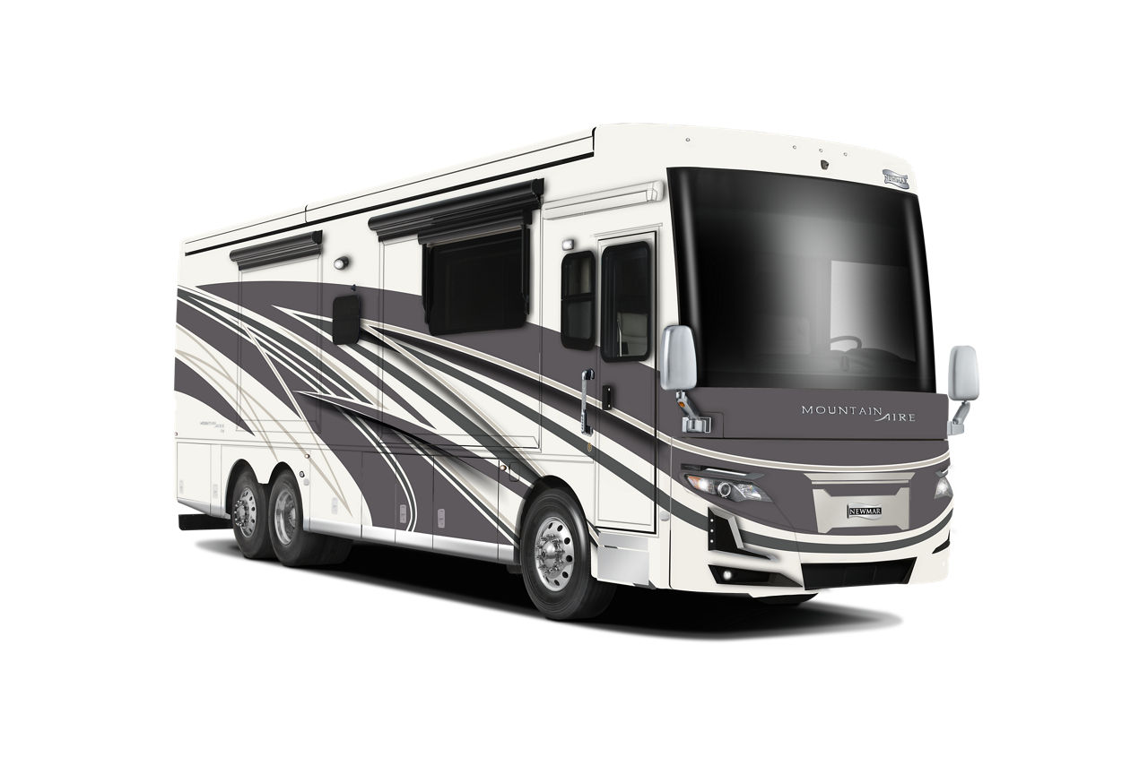 Newmar Corp Mountain Aire Class A