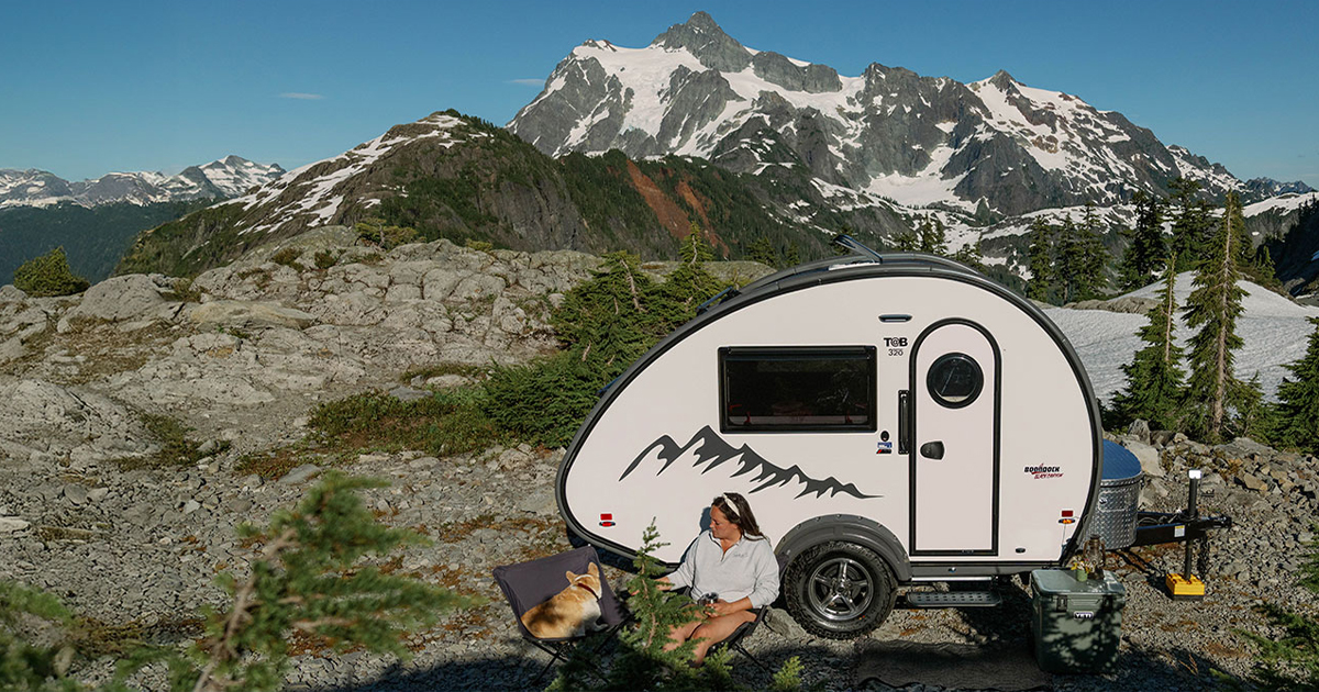 nuCamp T@B 320 Travel Trailer