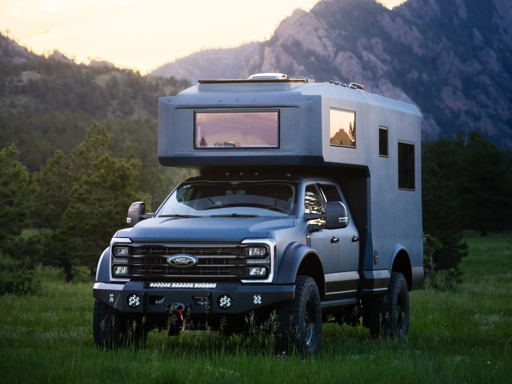 Supertramp Campers Megatron Class C